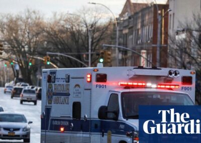 ‘A state of crisis’: record number of Americans are pessimistic about US healthcare system | US healthcare | The Guardian