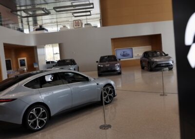 Why the largest U.S. auto dealer isn’t interested in Chinese cars