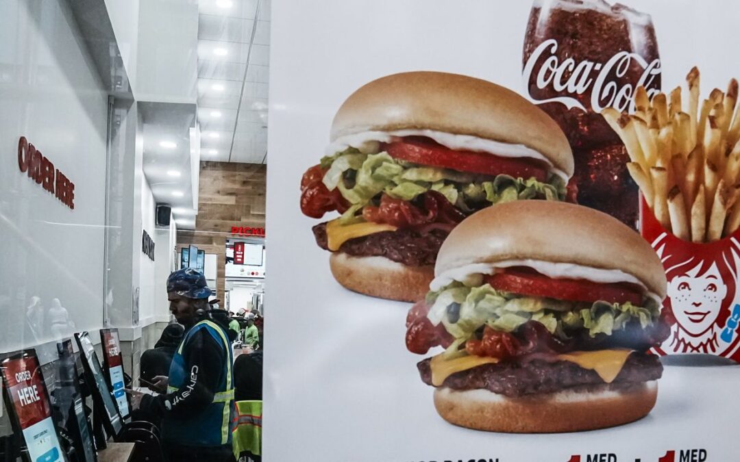 Wendy’s closing hundreds of U.S. restaurants as sales plunge