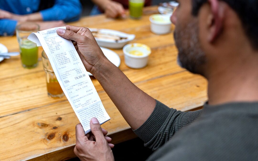 Restaurant prices rise 0.6-0.8% in the latest CPI inflation report data | Fox News