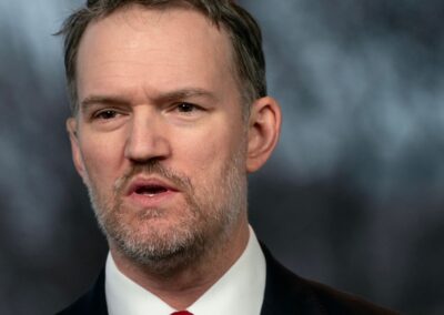 Trump tariff: Give refunds to U.S. workers Greer says