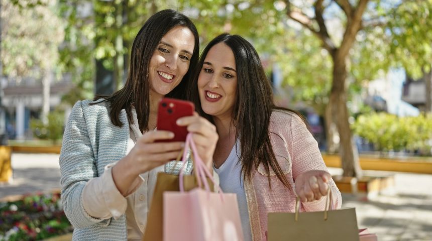 Want to attract Gen Z? Count on customer reviews, not influencers, to draw them in – Furniture Today