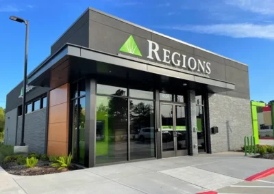 Regions accelerates plan to build 150 new branches | Banking Dive