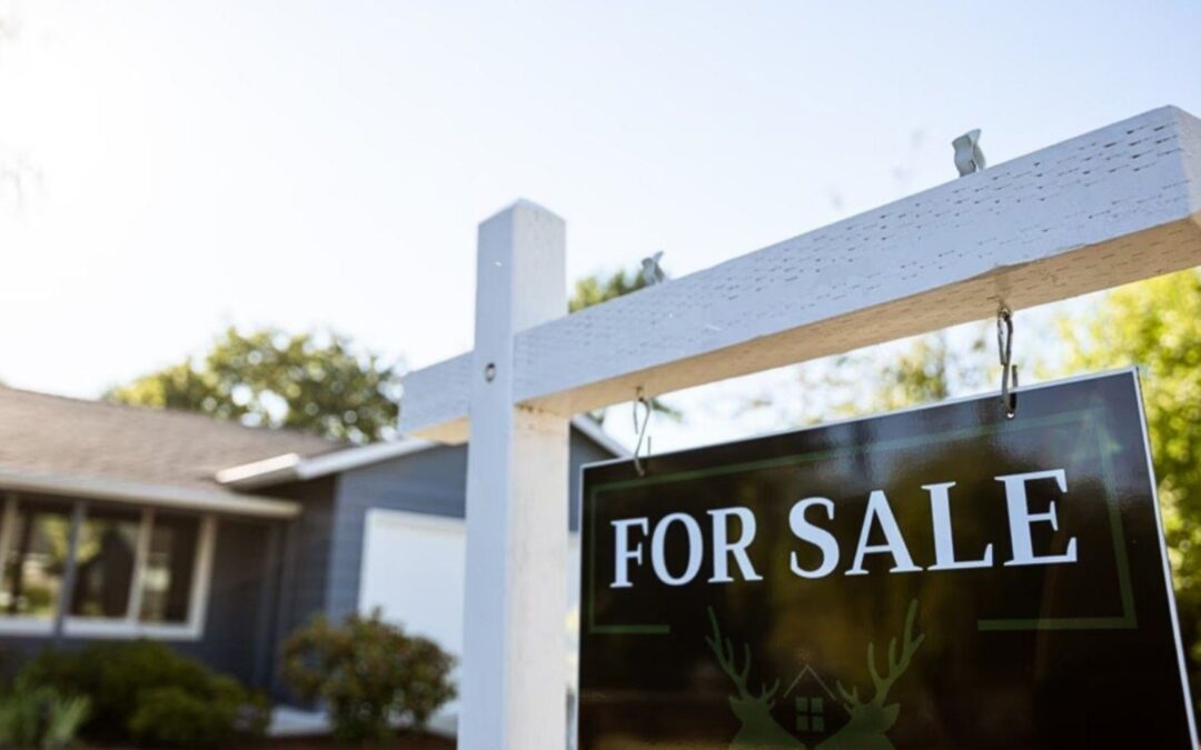 Falling Home Prices Offer a Window as Mortgage Interest Rates Edge Higher