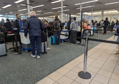 US Travel Fighting for Unpaid TSA Agents as Government Shutdown Drags On | TravelPulse