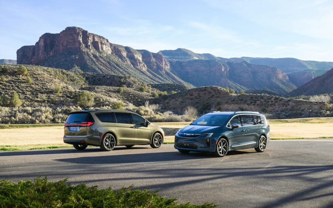 2027 Chrysler Pacifica Gets a Fancy Blue Interior to Go with Its New Face – Hagerty Media