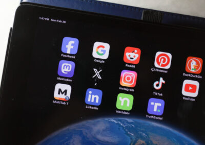 Federal judge blocks reworked Arkansas law restricting minors’ social media  | Arkansas Advocate