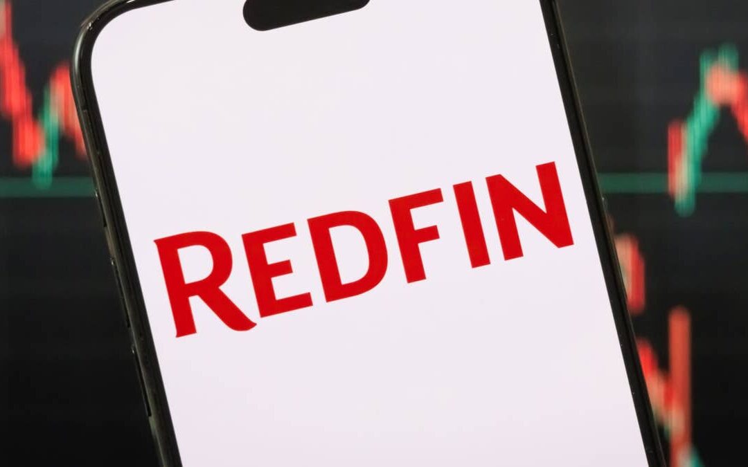 Redfin reveals blunt prediction on mortgage rates, housing market – TheStreet