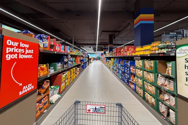 Grocery shoppers are trading down to lower-priced retailers, report finds | Grocery Dive