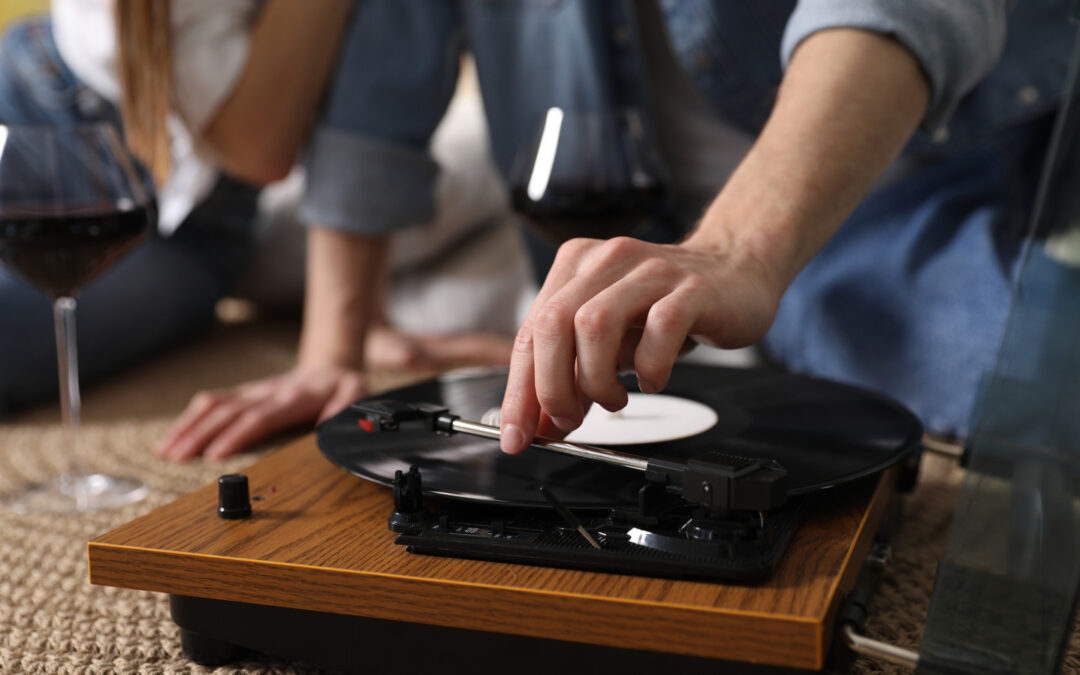 Offline Music Is Back In Style During The Streaming Era (For A Good Reason)