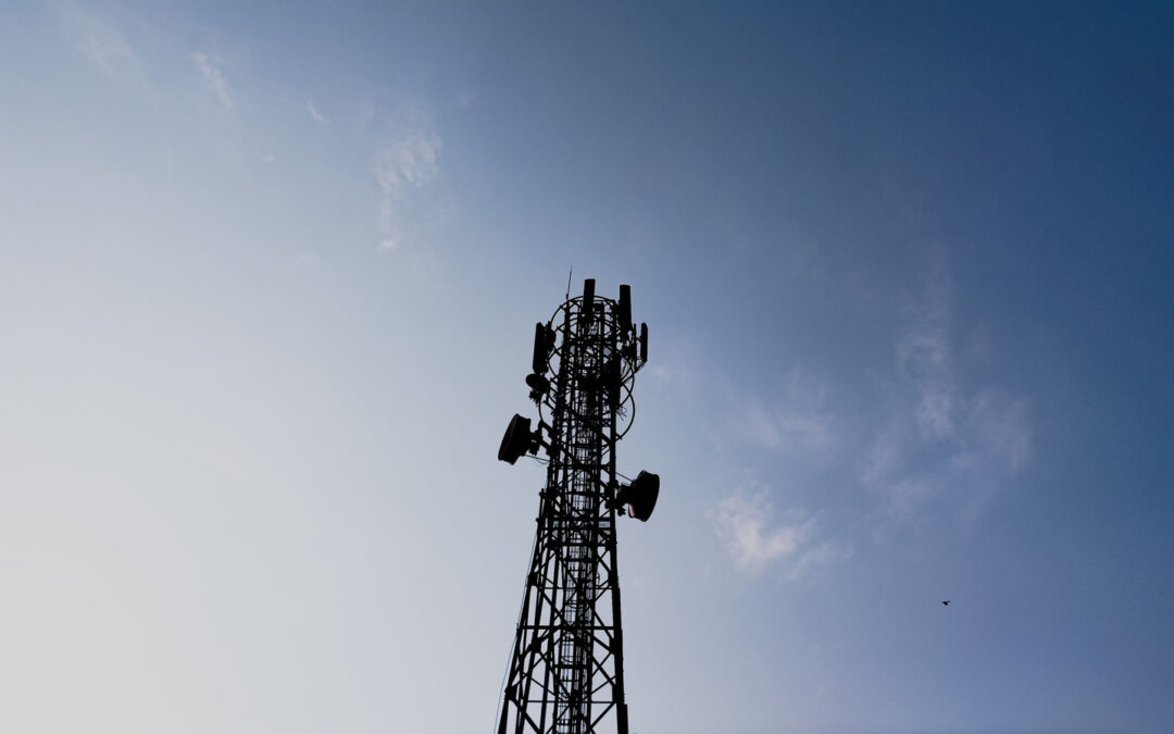 AT&T, T-Mobile, And Verizon Join Forces To Eliminate Mobile Coverage Dead Zones