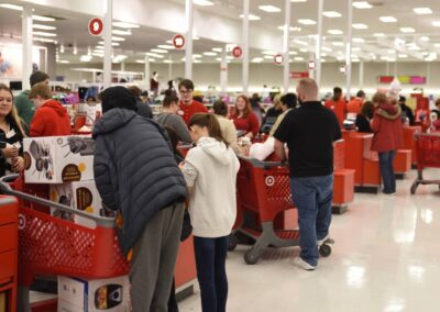 Target aims to win back shoppers with home refresh – TheStreet