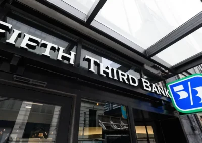Fifth Third to shutter 81 branches, mostly in Michigan | Banking Dive
