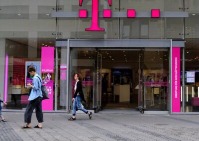 T-Mobile adds new internet plan restriction customers will feel – TheStreet