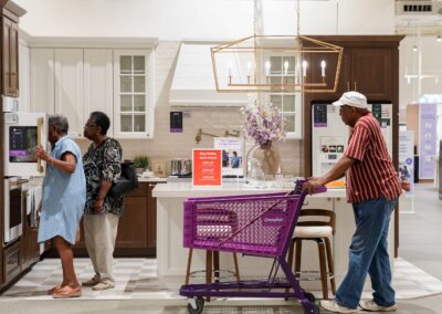 Home improvement retailer Wayfair betting big on new stores