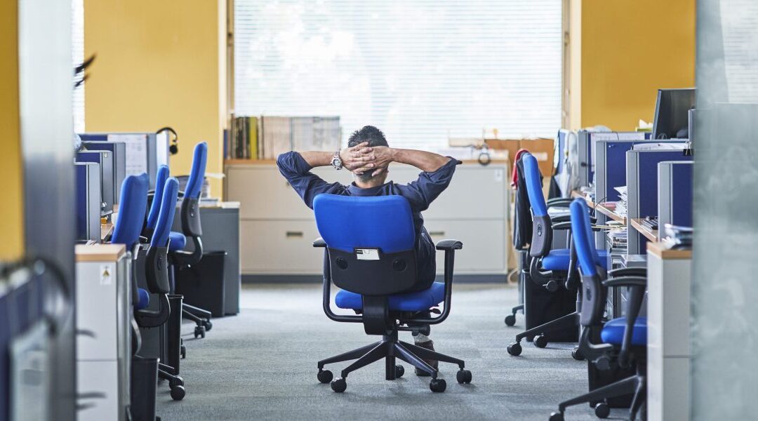 Labor force participation falls to 61.5%, the lowest in 50 years outside COVID | Fortune