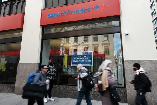 Bank of America’s chatbot Erica continues to amplify digital engagement | Banking Dive