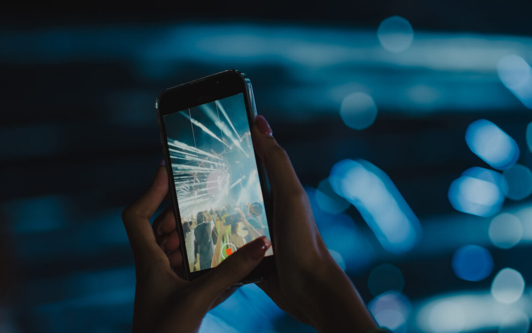 Global smartphones priced below $400 will decline by 22% as memory costs soar