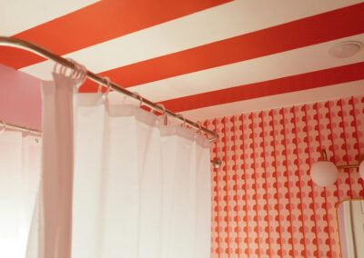 The bathroom paint color that could cost home sellers nearly $8,000