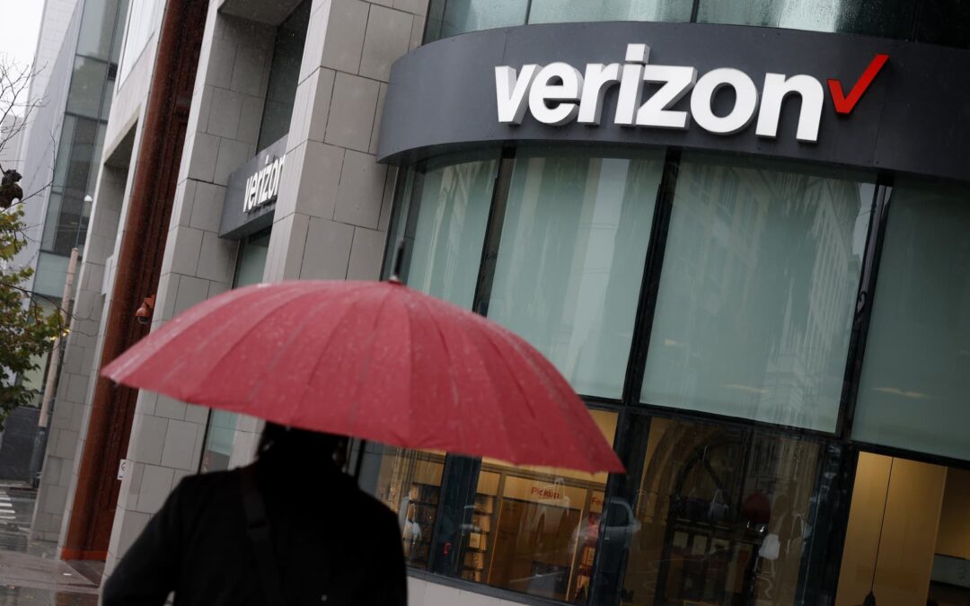 Verizon mobile service restored after outage for thousands of customers
