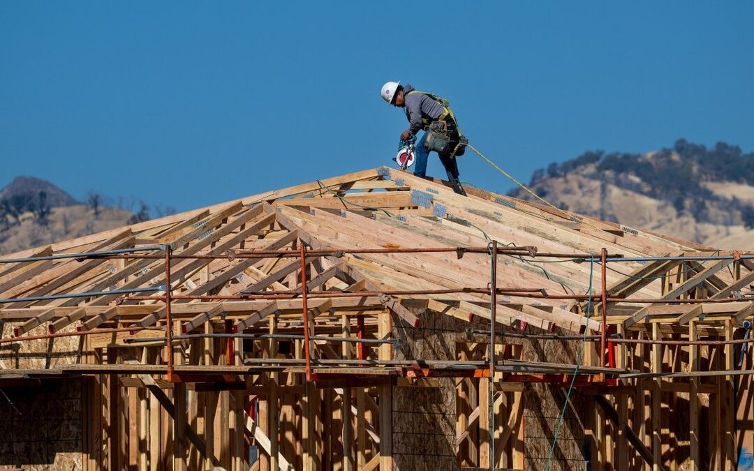 New-Home Prices Drop to Lowest Level Since 2021
