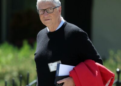 Bill Gates issues stark warning about AI’s impact on American jobs – CBS News