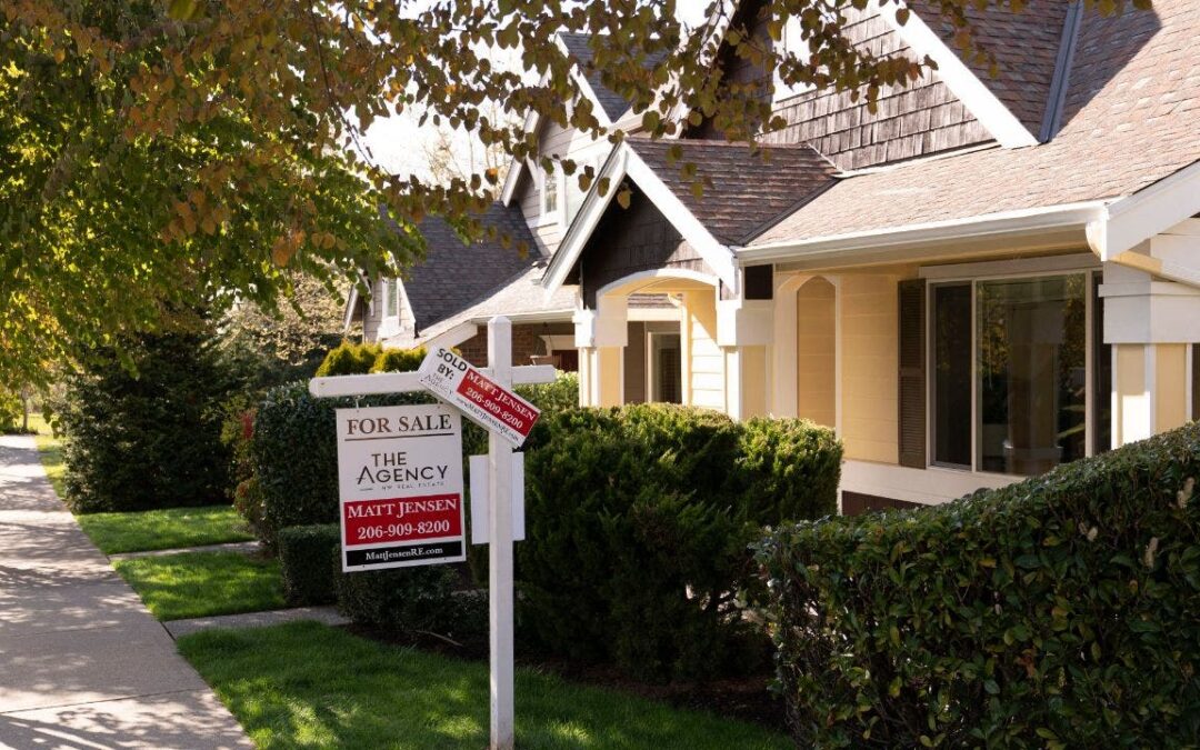 Zillow report shows luxury home sales surging as starter inventory rises | Fox Business