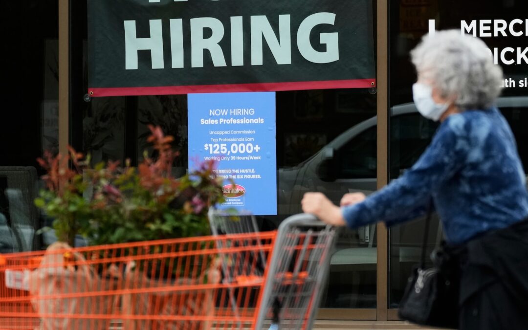 US unemployment claims dropped to 206,000 last week with layoffs still sparse – ABC News
