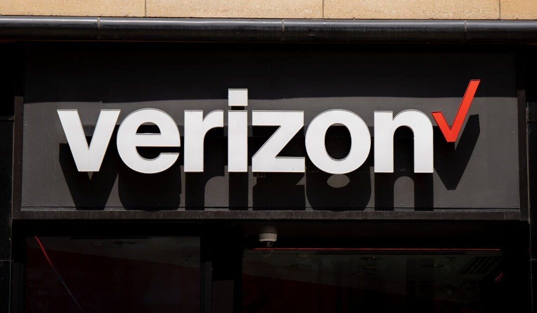 Verizon Moves To Retire Copper Landlines Across US, Sparking Concerns | PCMag