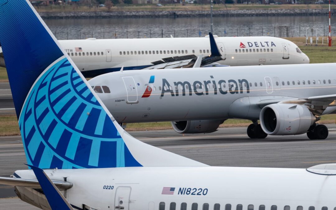 Airlines waive change fees ahead of nor’easter as flight delays begin