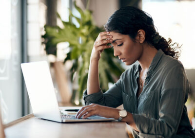 Financial anxiety is eroding US worker productivity – InvestmentNews