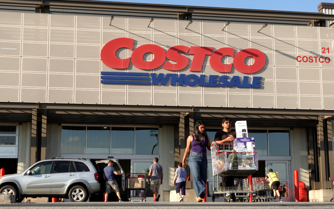 Costco cuts prices on produce, meat and home goods after tariff refunds | Fox Business