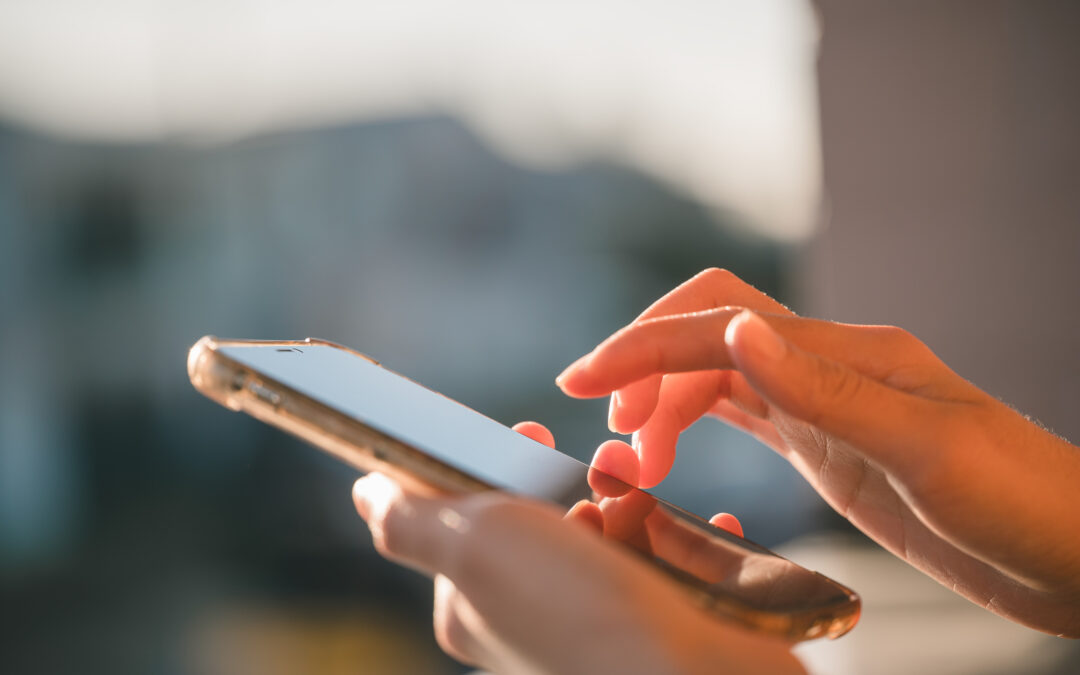 Global smartphone market to contract 12% in 2026 as price mix shifts toward higher price bands