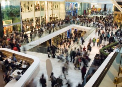 Popular women’s specialty clothing chain closes 177 stores – TheStreet