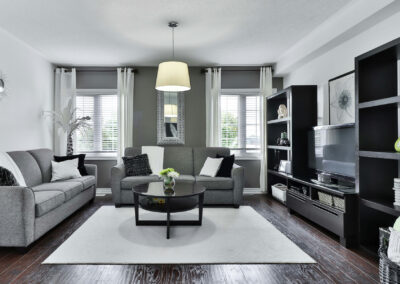 Residential furniture orders continue year-over-year gains | Woodworking Network