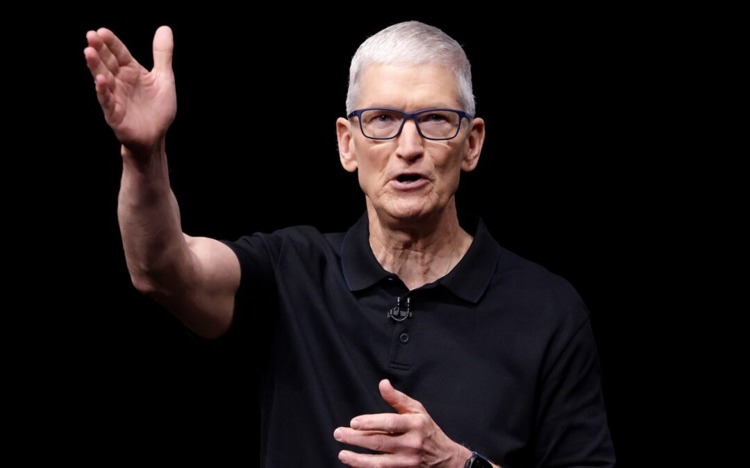 Apple CEO Tim Cook is stepping down, John Ternus set to replace him – ABC News