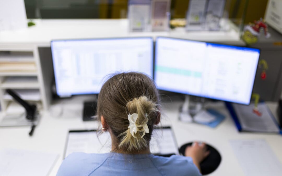 Near $1 billion: Health insurer blames AI for suspect hospital charges