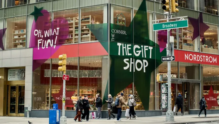 Retailers, consumers both on edge as the holidays approach | Retail Dive