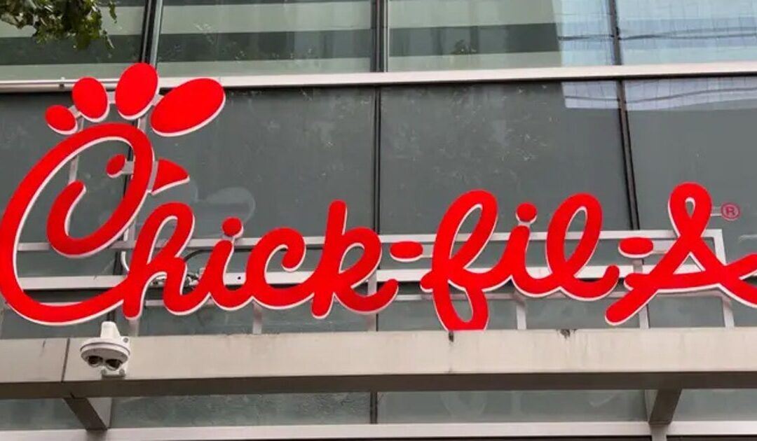 Chick-fil-A takes a stand against fast-food drive-thru AI trend | FOX 5 Atlanta