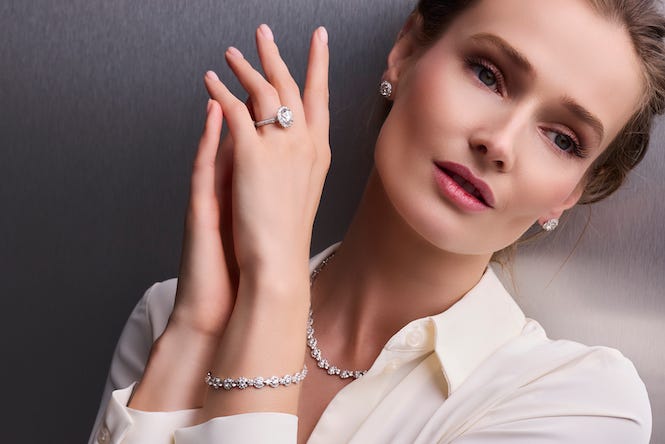 Why is Blue Nile teaming with Royal Asscher?