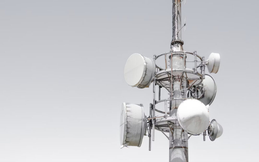AT&T, T-Mobile And Verizon Have Officially Teamed Up To End Coverage Gaps